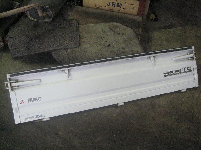 【中古】中古部品 ミニキャブ U42T ﾘｱｱｵﾘ 【3340180100-000747714016200】