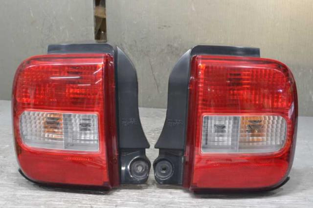 【中古】中古部品 スピアーノ HF21S 右ﾃｰﾙﾗﾝﾌﾟ 【3310580000-230124001415500】