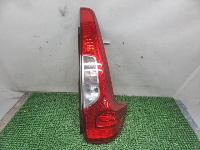 【中古】中古部品 デイズ B21W 右ﾃｰﾙﾗﾝﾌﾟ 【3330380100-000035002115500】