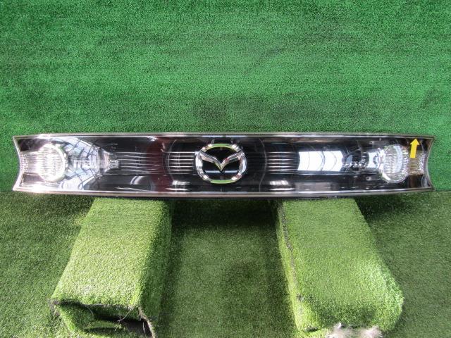 【中古】中古部品 ビアンテ CCEFW ﾘｱﾌｨﾆｯｼｬｰﾊﾟﾈﾙ 【3330200100-220252000015200】