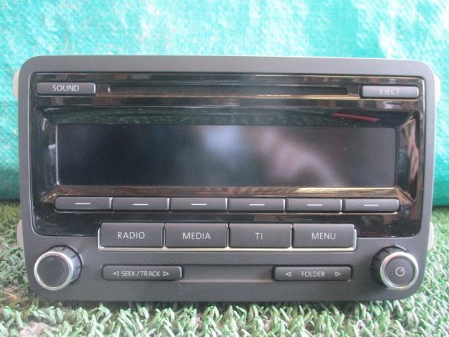【中古】中古部品 VW ザ・ビートル 16CBZ ｵｰﾃﾞｨｵ 【3500080000-220901000361050】｜e-cleマート