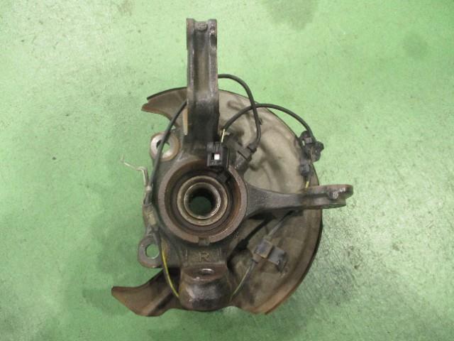 【中古】中古部品 ムーヴ L175S 右ﾌﾛﾝﾄﾅｯｸﾙﾊﾌﾞ 【3310590000-000005761944310】