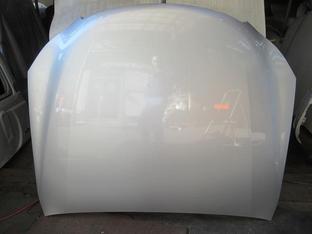 【中古】中古部品 クラウンマジェスタ URS206 ﾎﾞﾝﾈｯﾄﾌｰﾄﾞ 【3380050000-000033966010500】