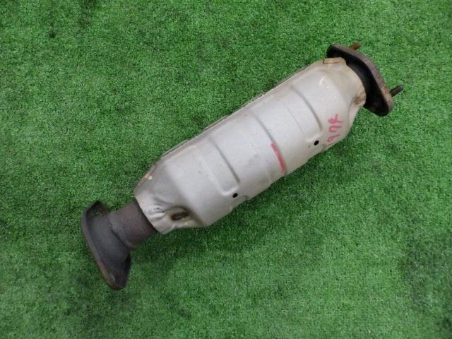 【中古】中古部品 NV100クリッパー U71V 触媒 【3260250000-000022197422400】