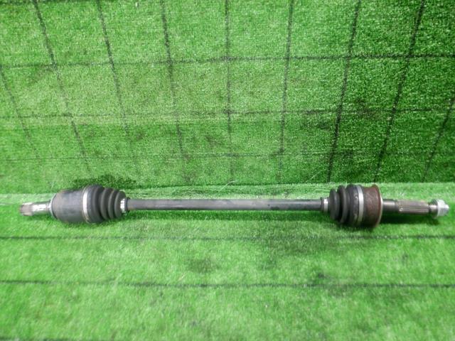 【中古】中古部品 レガシィ BM9 右ﾘｱﾄﾞﾗｲﾌﾞｼｬﾌﾄ 【3330420100-230131000242300】