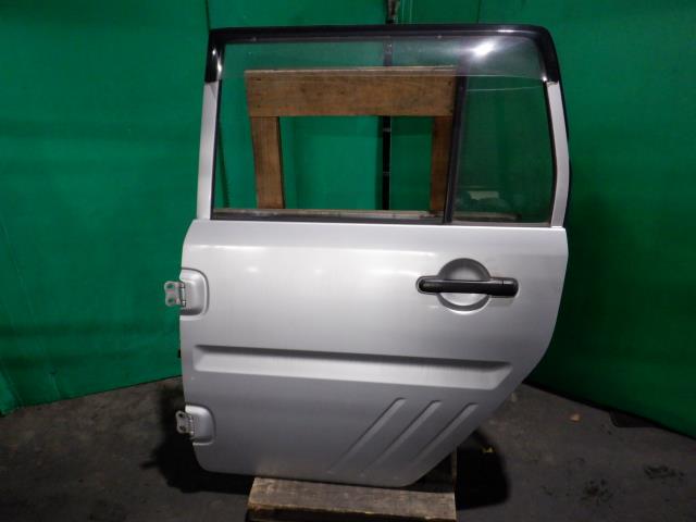 【中古】中古部品 ネイキッド L750S 左ﾘｱﾄﾞｱ 【3340140100-000023266413400】
