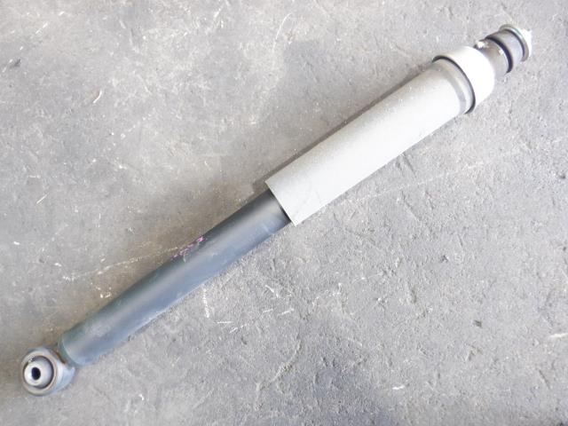 【中古】中古部品 デイズ B43W 右ﾘｱｼｮｯｸｱﾌﾞｿｰﾊﾞｰ 【3340140100-000023263950700】