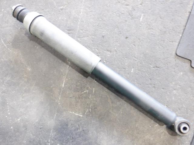 【中古】中古部品 デイズ B43W 左ﾘｱｼｮｯｸｱﾌﾞｿｰﾊﾞｰ 【3340140100-000023263950800】
