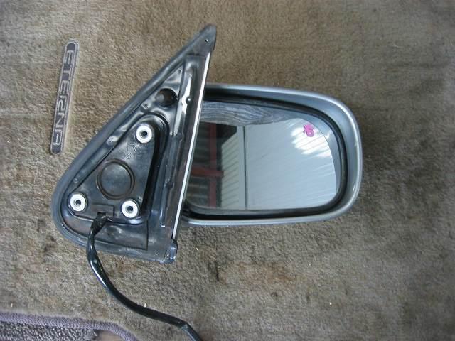 【中古】中古部品 マーチ K11 右ｻｲﾄﾞﾐﾗｰ 【3340180100-000690657713500】
