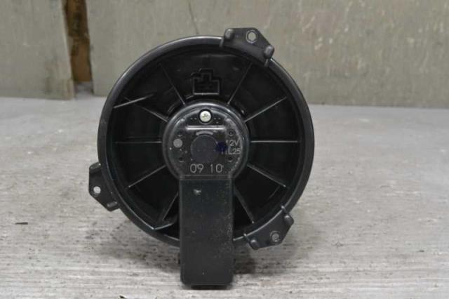 【中古】中古部品 ムーヴ L175S ヒーターブロアモーター 【3310580000-230211000967900】