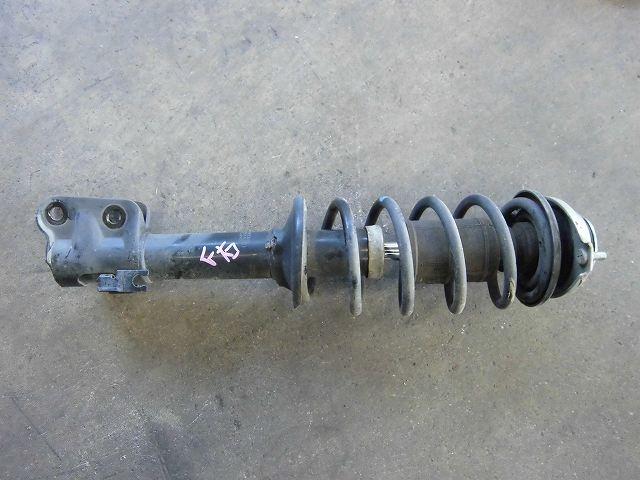 【中古】中古部品 アルト HA25S 右ﾌﾛﾝﾄｽﾄﾗｯﾄ 【3340180100-001211522250110】