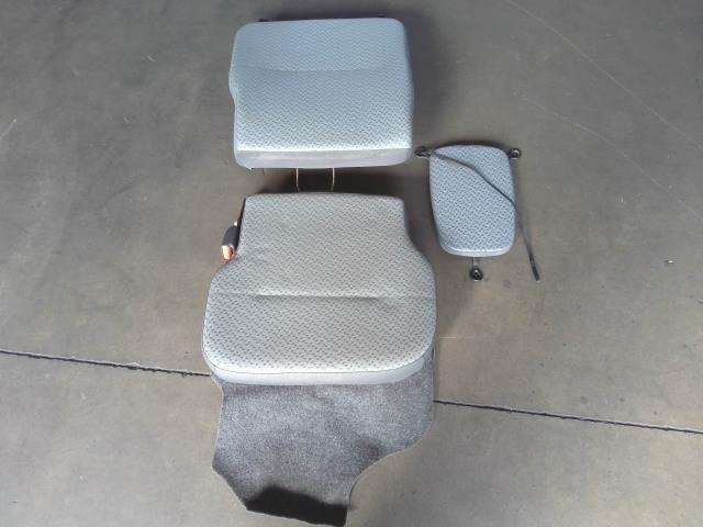 【中古】中古部品 キャリィ DA16T ｱｼｽﾀﾝﾄｼｰﾄ 【3340220100-000223063570600】