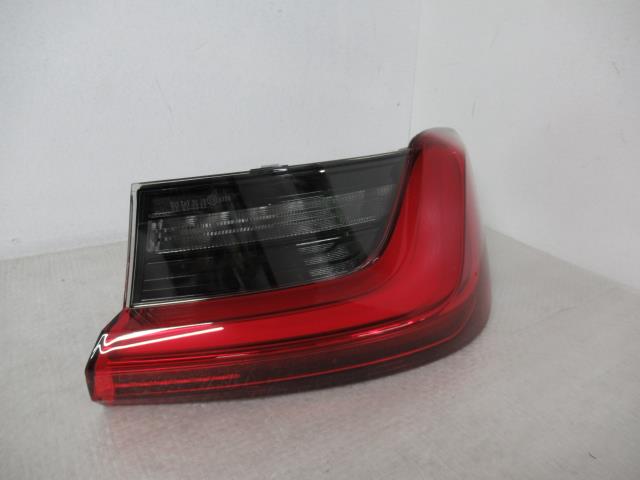 【中古】中古部品 BMW 3シリーズ 5F20 右ﾃｰﾙﾗﾝﾌﾟ 【3380050000-000034005615500】｜e-cleマート