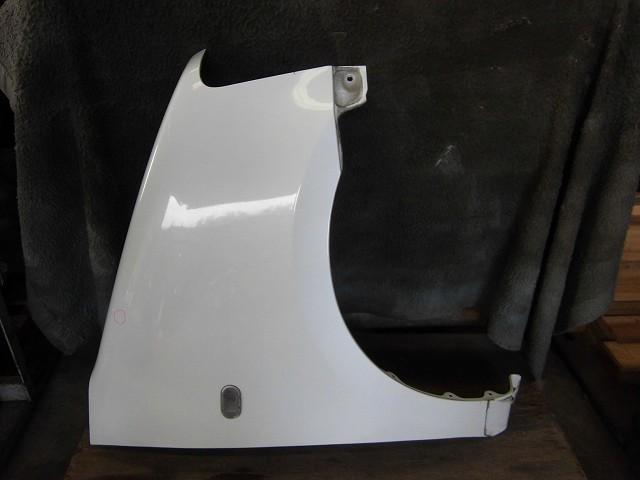 【中古】中古部品 ワゴンＲ MC21S 右ﾌﾛﾝﾄﾌｪﾝﾀﾞｰ 【3340180100-001219707810600】