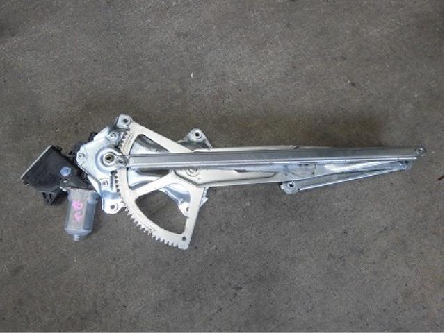 【中古】中古部品 ヴィッツ KSP90 右ﾌﾛﾝﾄﾄﾞｱﾚｷﾞｭﾚｰﾀ･ﾓｰﾀｰ 【3340180100-001276793713120】