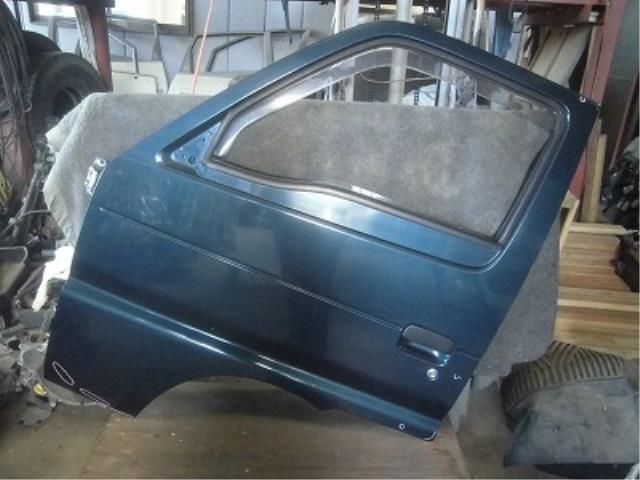 【中古】中古部品 エブリィ DE51V 左ﾌﾛﾝﾄﾄﾞｱ 【3340180100-001608674613200】
