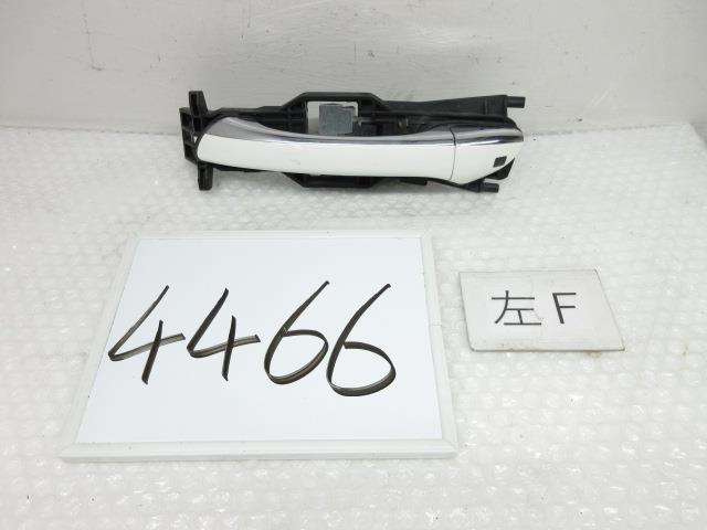 【中古】中古部品 ベンツ CLKクラス 209365 ｱｳﾀｰﾊﾝﾄﾞﾙ 【3500170000-230222501117250】