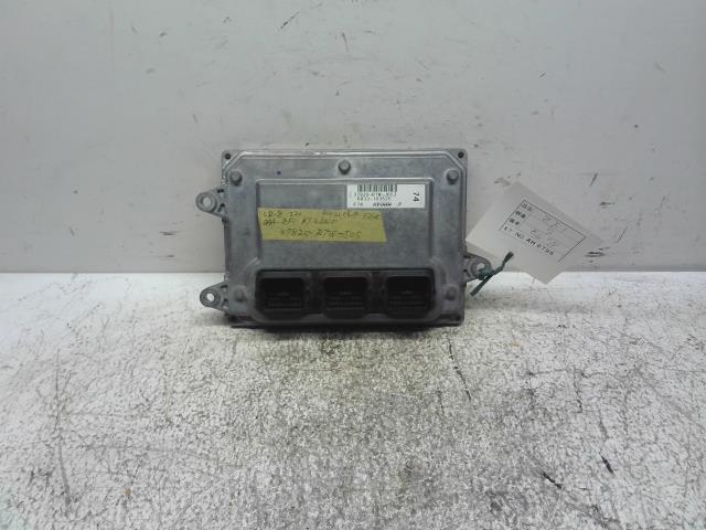 【中古】中古部品 ＣＲ－Ｚ ZF1 ｴﾝｼﾞﾝｺﾝﾋﾟｭｰﾀｰ 【3310160100-000004241063100】