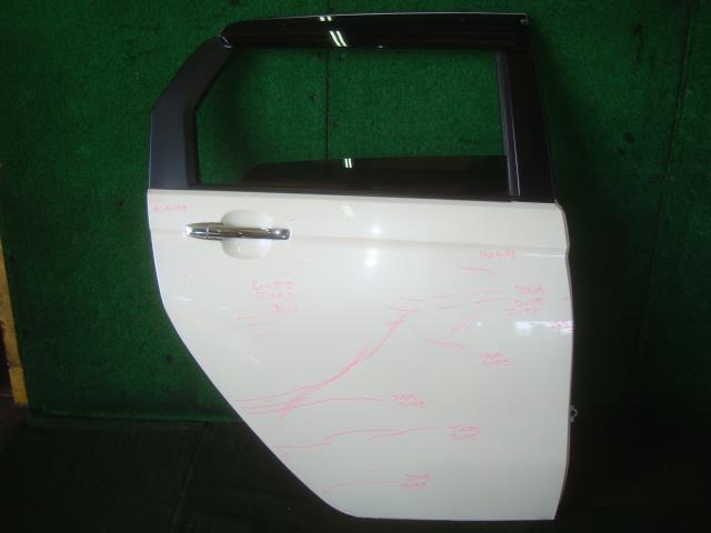 【中古】中古部品 Ｎ－ＷＧＮ JH1 右ﾘｱﾄﾞｱ 【3340220100-000224000813300】 14,672円