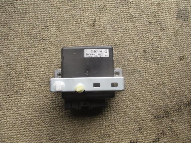 【中古】中古部品 フィットシャトル GP2 PSｺﾝﾋﾟｭｰﾀｰ 【3310190100-001519385663500】