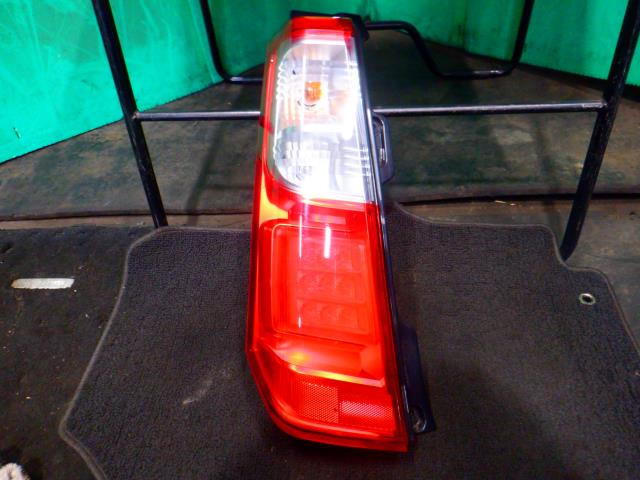 【中古】中古部品 フレア MJ34S 左ﾃｰﾙﾗﾝﾌﾟ 【3340140100-000023292515600】