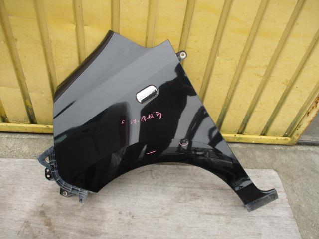【中古】中古部品 ライフ JC1 左ﾌﾛﾝﾄﾌｪﾝﾀﾞｰ 【3310190100-001555723710700】