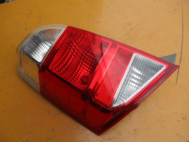 【中古】中古部品 ライフ JC1 左ﾃｰﾙﾗﾝﾌﾟ 【3310190100-001691558615600】