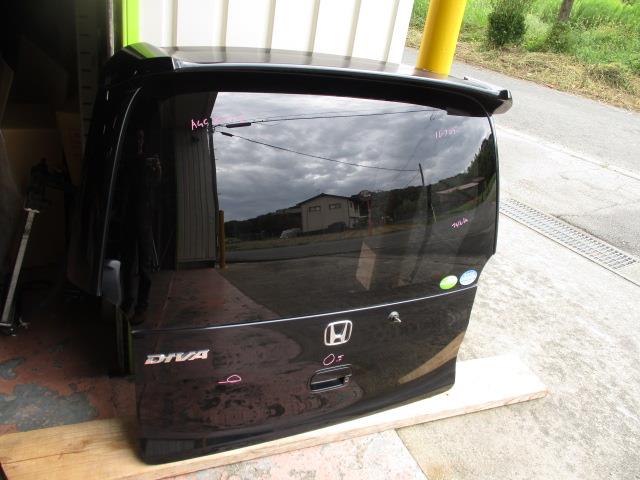 【中古】中古部品 ライフ JC1 ﾊﾞｯｸﾄﾞｱ 【3310190100-001555724415800】
