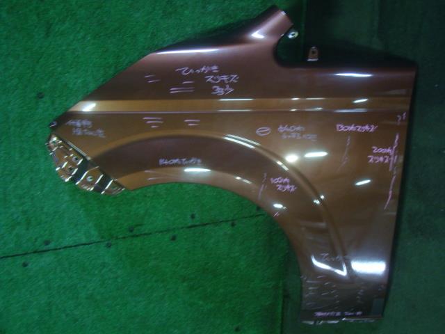 【中古】中古部品 スペイド NCP141 左ﾌﾛﾝﾄﾌｪﾝﾀﾞｰ 【3340220100-000223062610700】