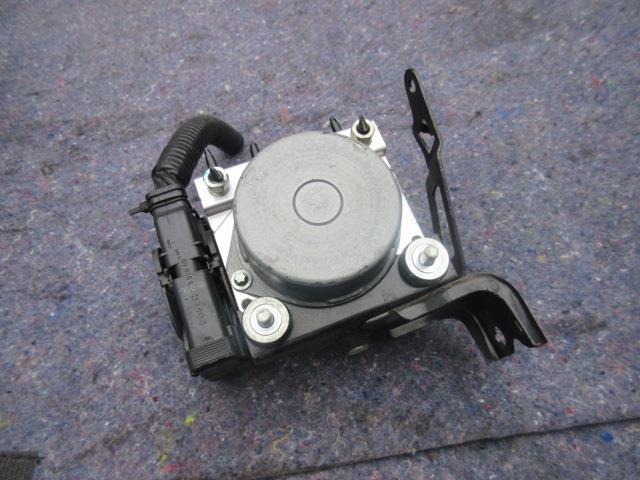 【中古】中古部品 ライフ JC1 ABSｱｸﾁｭｴｰﾀｰ 【3310190100-001169559942500】