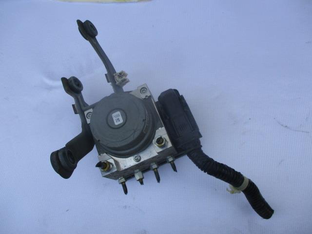 【中古】中古部品 N−WGN JH1 ABSアクチュエーター 【3310190100-001418372242500】|e-cleマート