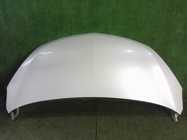 【中古】中古部品 デリカＤ2 MB15S ﾎﾞﾝﾈｯﾄﾌｰﾄﾞ 【3260070000-230127000210500】