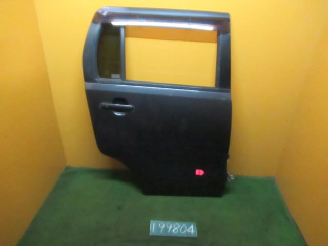 【中古】中古部品 ＡＺワゴン MJ23S 右ﾘｱﾄﾞｱ 【3310120100-230308000613300】