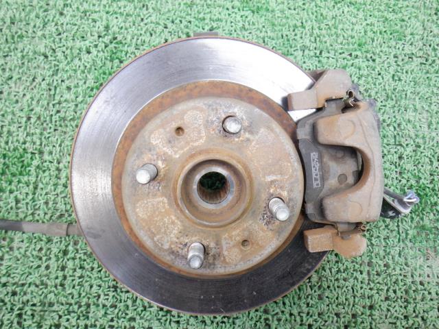 【中古】中古部品 ムーヴ L152S 右ﾌﾛﾝﾄﾅｯｸﾙﾊﾌﾞ 【3310250100-000233000344310】