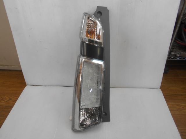 【中古】中古部品 Ｎ－ＷＧＮ JH2 左ﾃｰﾙﾗﾝﾌﾟ 【3330220100-230310000215600】