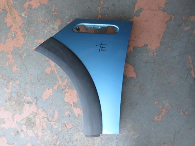 【中古】中古部品 BMW ミニ RE16 左ﾌﾛﾝﾄﾌｪﾝﾀﾞｰ 【3310190100-001359935810700】