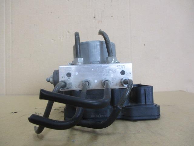 【中古】中古部品 タント LA600S ABSｱｸﾁｭｴｰﾀｰ 【3330650100-000233004342500】