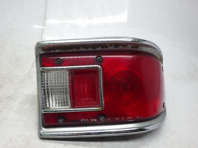 【中古】中古部品 パブリカ KP30 右ﾃｰﾙﾗﾝﾌﾟ 【3330990500-230310000115500】