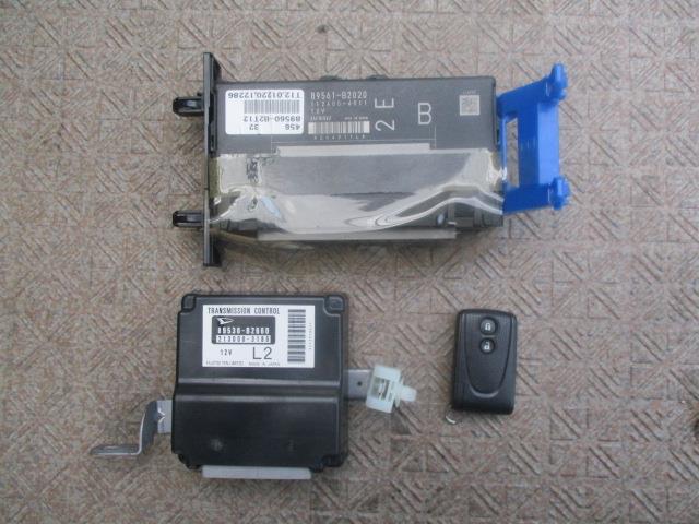 【中古】中古部品 ムーヴ LA100S ｴﾝｼﾞﾝｺﾝﾋﾟｭｰﾀｰ 【3310190100-001334056563100】