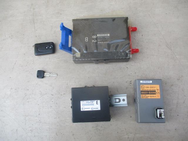 【中古】中古部品 タントエグゼ L455S ｴﾝｼﾞﾝｺﾝﾋﾟｭｰﾀｰ 【3310190100-001669388663100】