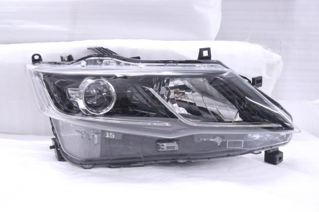 【中古】中古部品 セレナ C27 右ﾍｯﾄﾞﾗﾝﾌﾟ 【3260520000-230323500110800】｜e-cleマート