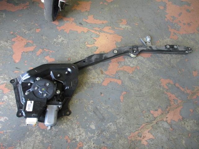 【中古】中古部品 タント LA600S ｸﾛｰｻﾞｰﾄﾞｱﾓｰﾀｰ 【3310190100-001699590266100】