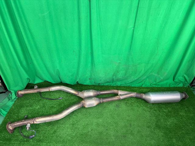 【中古】中古部品 クラウン GRS202 ｴｷｿﾞｰｽﾄｾﾝﾀｰﾏﾌﾗｰ 【3330240100-002023529022300】
