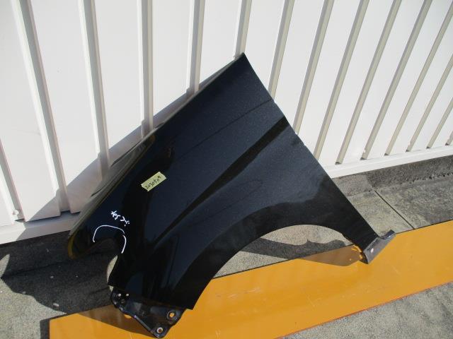 【中古】中古部品 タント L375S 左ﾌﾛﾝﾄﾌｪﾝﾀﾞｰ 【3310190100-001648630310700】
