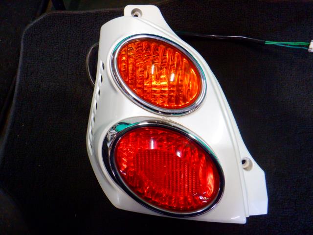 【中古】中古部品 ミニカ H42A 左ﾃｰﾙﾗﾝﾌﾟ 【3340140100-000023323615600】