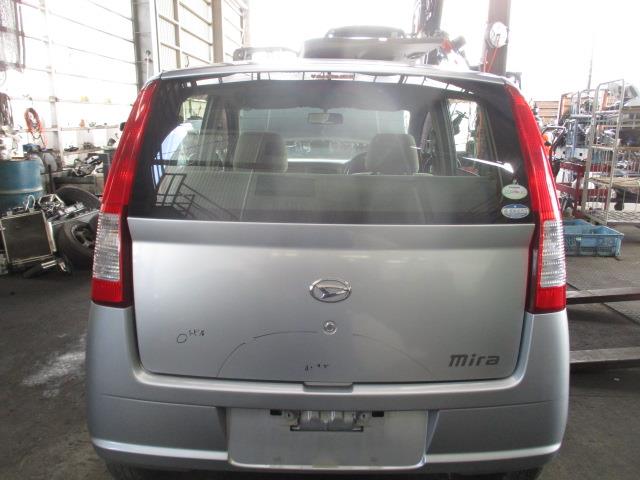 【中古】中古部品 ミラ L250S ﾊﾞｯｸﾄﾞｱ 【3310190100-001506300615800】