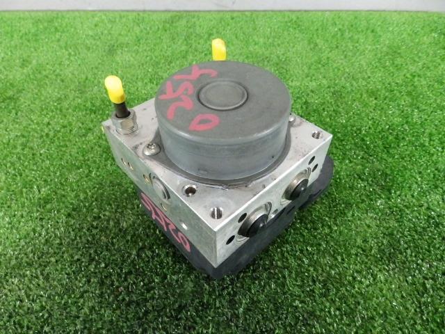 【中古】中古部品 ソリオ MA15S ABSｱｸﾁｭｴｰﾀｰ 【3260250000-000023025542500】