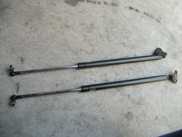 【中古】中古部品 ハイゼット S320V ﾊﾞｯｸﾄﾞｱﾀﾞﾝﾊﾟｰ 【3310190100-001133106677250】