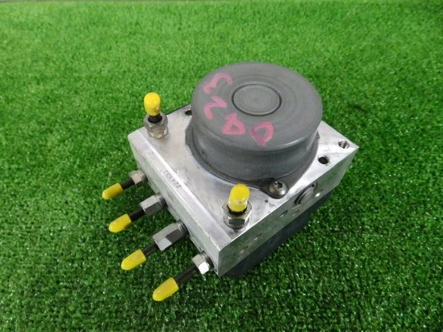 【中古】中古部品 ソリオ MA15S ABSｱｸﾁｭｴｰﾀｰ 【3260250000-000023042342500】