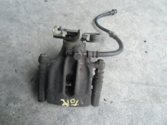 【中古】中古部品 ボルボ 40シリーズ 4B4204W 右ﾘｱｷｬﾘﾊﾟｰ 【3310190100-001019023744430】